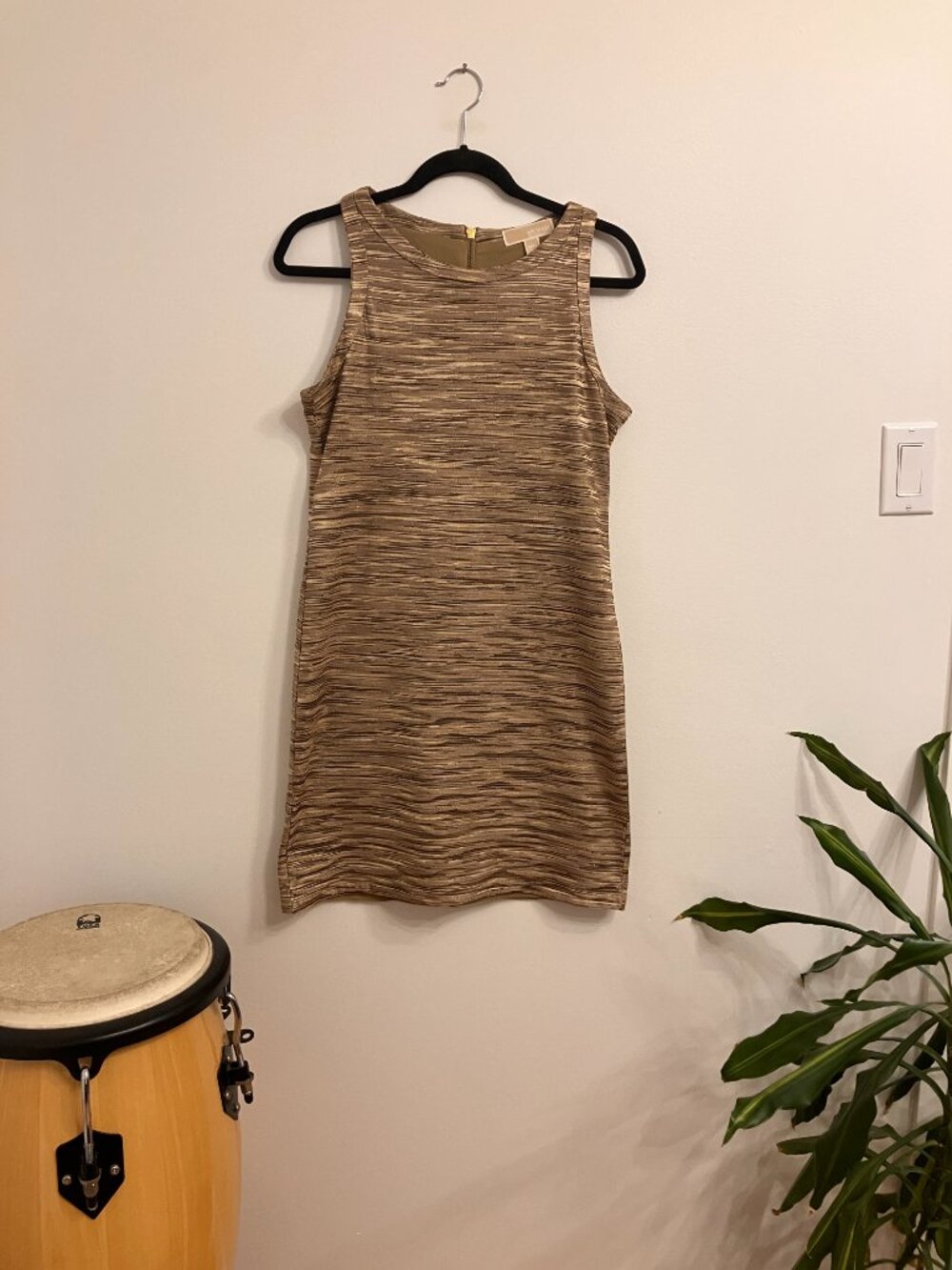 Michael Kors – Sleeveless Shift Dress | Gold/Taupe Metallic Knit | Size M